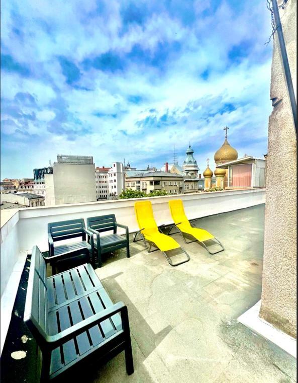 Rooftop Apartment Street Doamnei Бухарест Екстер'єр фото